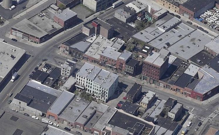williamsburg: 31 grand street - kent avenue